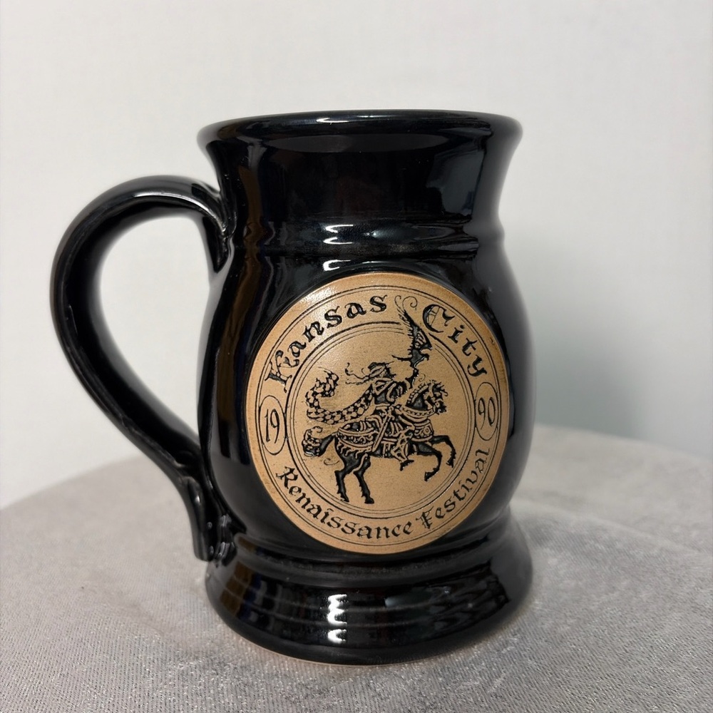 Kansas City Renaissance Festival 1990 Black Ceramic Mug Stein(F69)”✨